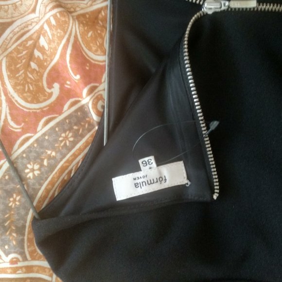 Basic Dress - Picture 3 of 6